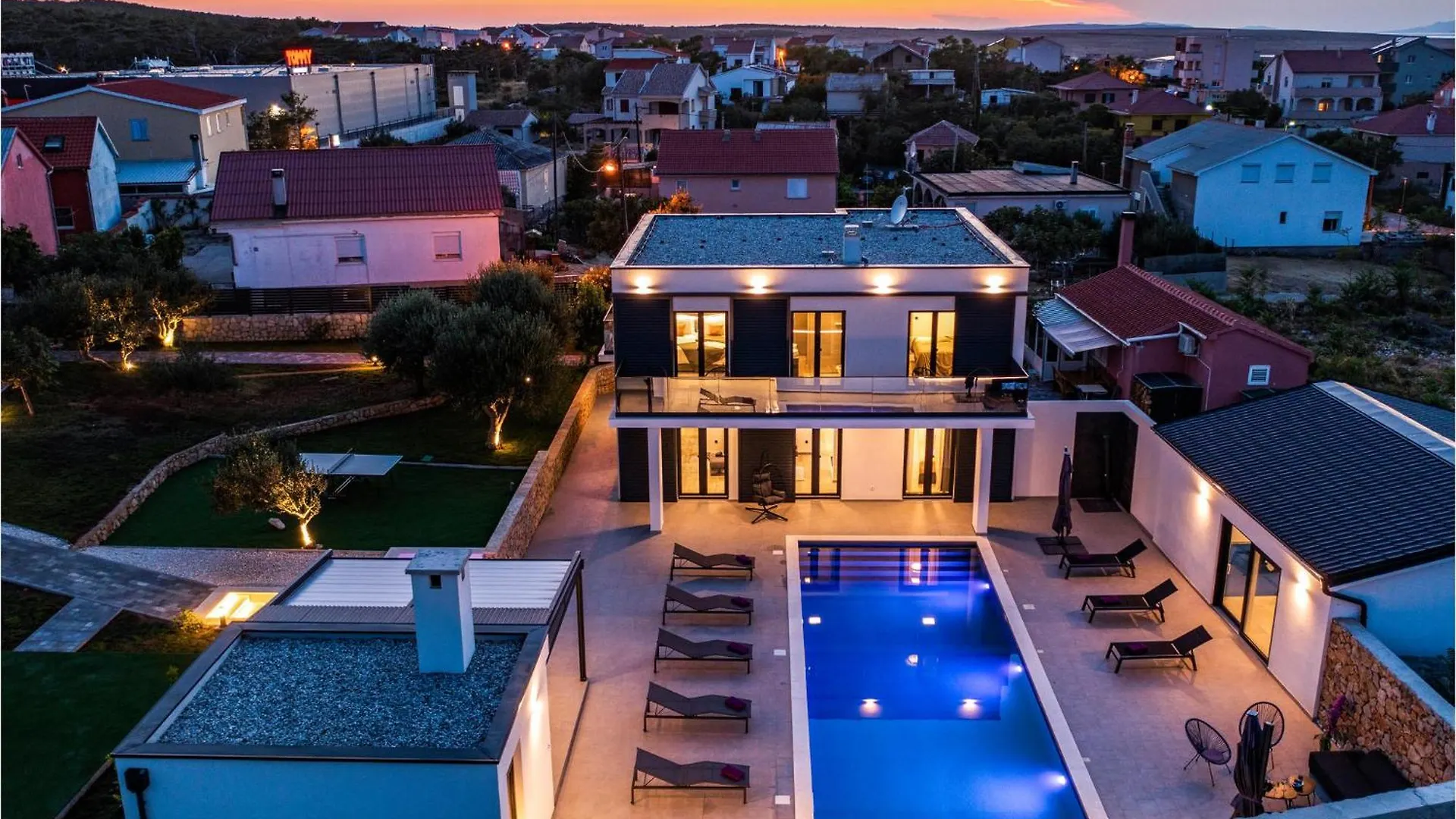 Holiday home Nice Home In Razanac With Jacuzzi